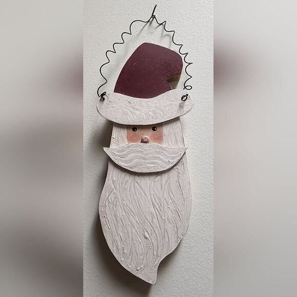Vintage Wooden Santa Wall Hanging This piece has really neat wood carving - Picture 1 of 5
